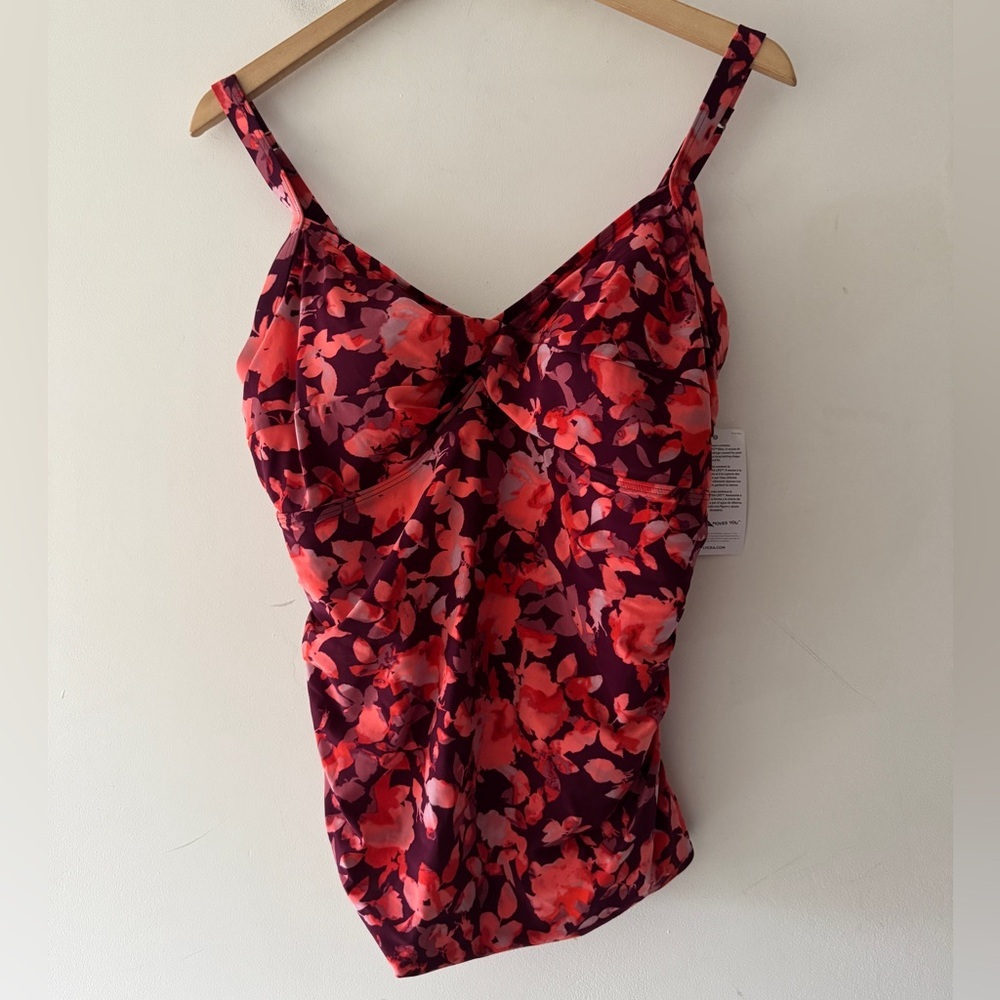 NEW!! L.L. Bean Floral Sunblocking Tankini Top‎ Swimwear UPF 50+ Lycra Xtra Life